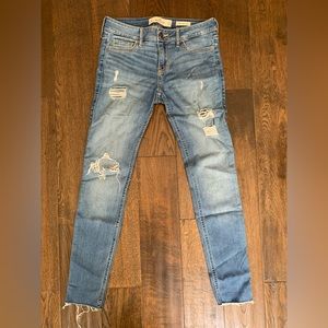 Hollister jeans